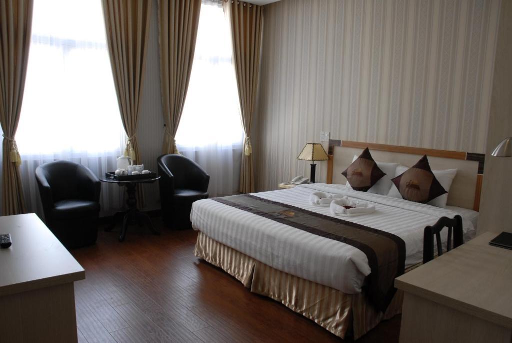 Mountain Town Hotel Dalat Luaran gambar