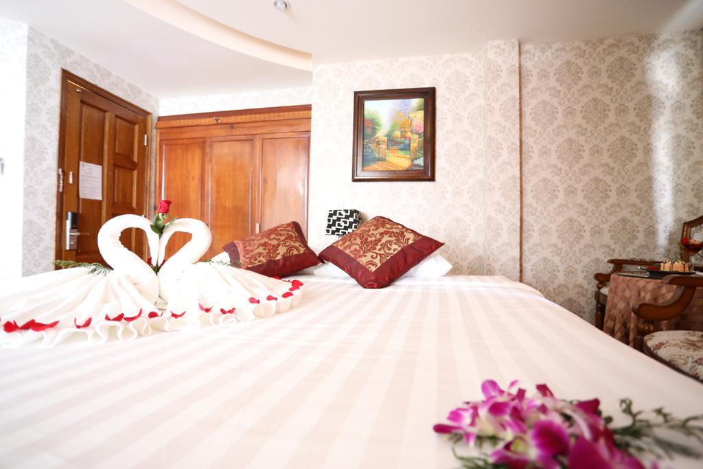 Mountain Town Hotel Dalat Luaran gambar